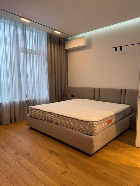 К вашему вниманию рады представить 2х комнатную квартиру на 