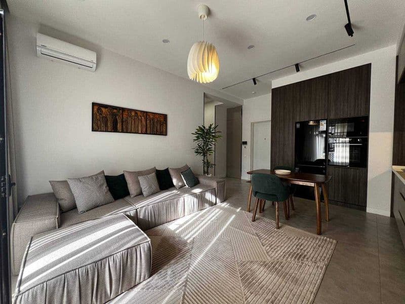 Район: Шайхантахурский <br />
Адрес: Дружба Народов<br />
ЖК