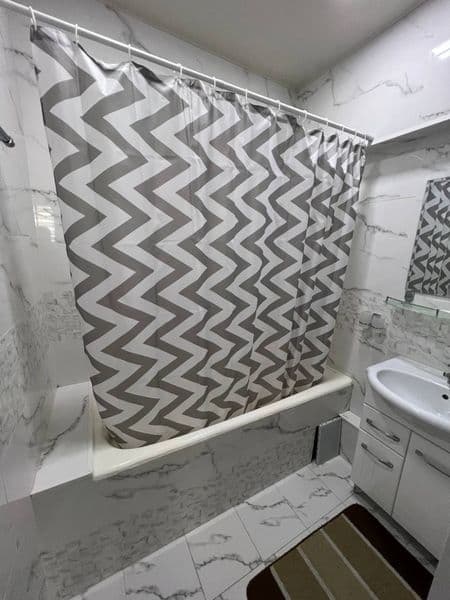 Айбек Чехова<br />
2х комн<br />
7-этаж<br />
9 этажка Матра — фото 5