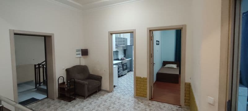 Яшнабод район достлик метро 4 чи бекат<br />
4 хонала 5 етаж