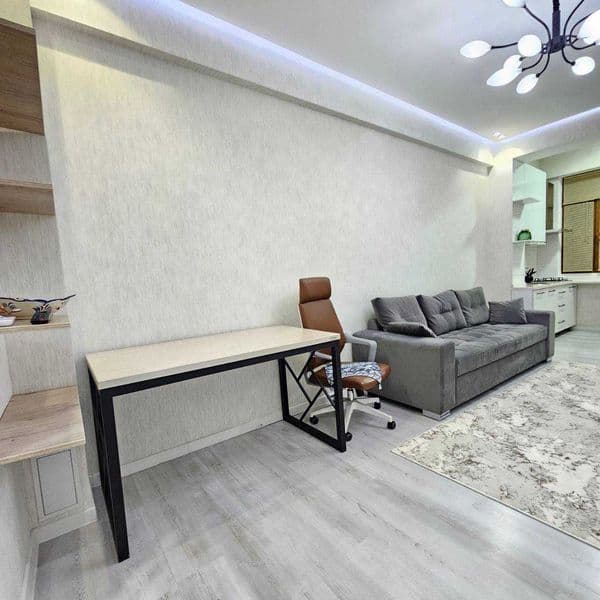 Сдается на Ойбеке в новостройке 2х комнатная квартира<br />
 — фото 4