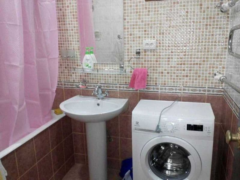 Сдаётся квартира в центре города!<br />
Ориентир - Космонавт — фото 3