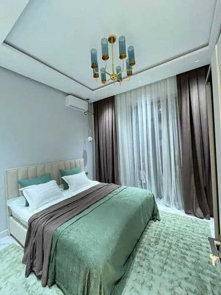 Сдаётся КЛАССНАЯ квартира<br />
<br />
• Район: Мирабадский<