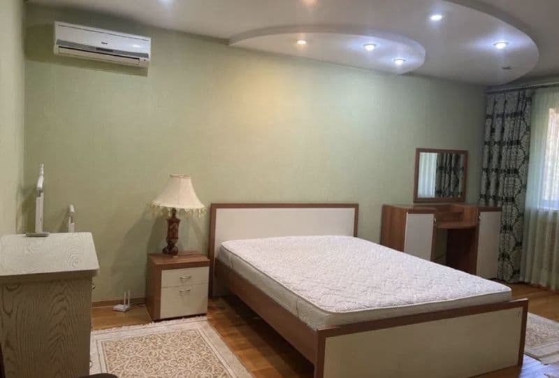 Аренда ALAY BAZAR <br />
4xona<br />
2-etaj<br />
5-etajka<b — фото 2