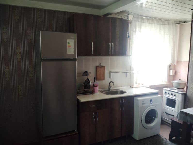 Ижарага Уй топширилади 2хона сергелида спутник 2да егочли уй