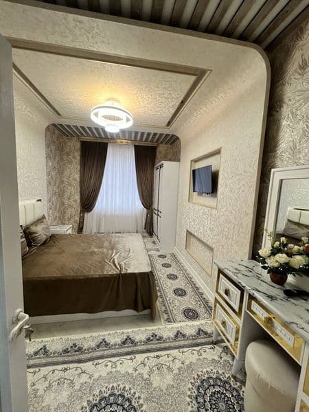 Мирзо-Улугбекский район — Buyuk Ipak Yuli Metro Station<br /