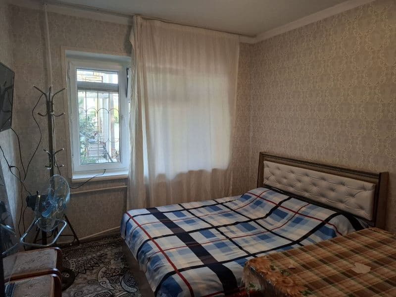 Сдаётся 1 комнатный <br />
Бывший общага <br />
Миробадский 