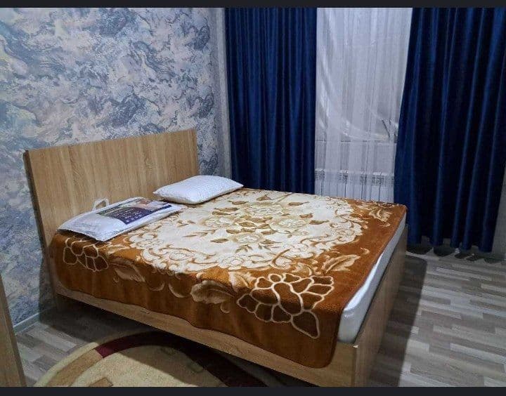 Sergeli Moshina Bozor orqasida 2xonali kvartira ijaraga beri