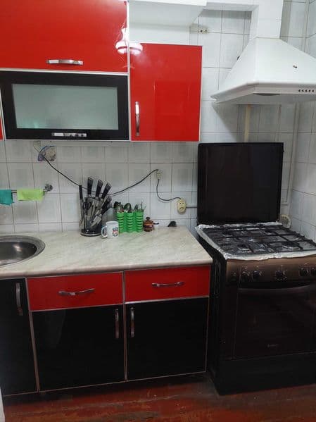 Сдаётся 4х комнатная  квартира ,в М.Улугбекском районе, напр