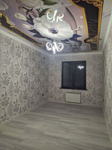 Учтепа тумани Сококей махала арентер У́рикзор бозори 2 хона 