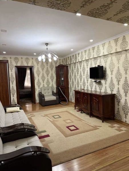 Срочно Сдаётся <br />
Квартира 3/3/4<br />
Комнат: 3<br />
Э — фото 2