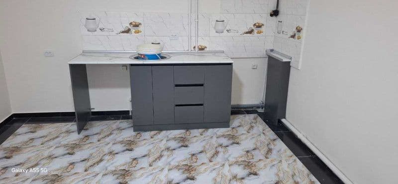 — Ta'miri:  Yevro<br />
— Xonalar soni: 2<br />
— Maydoni: 1