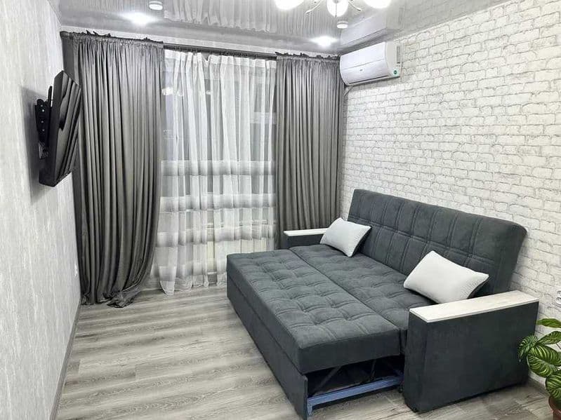 [M:0022]<br />
Уважаемые гости и жители Ташкента, рады предс