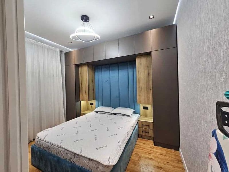 Район: Яккасарайский<br />
Адрес: ЖК Навруз <br />
<br />
• 