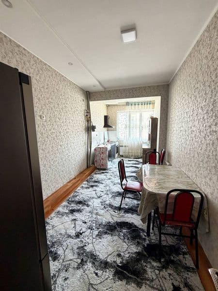 Сдаётся 2-комнатная квартира в центре города<br />
Район: Як — фото 2