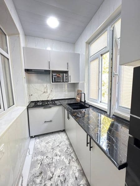 Аренда чиланзар 2.  Двух переделанная на трёх.  Есть телевиз — фото 2