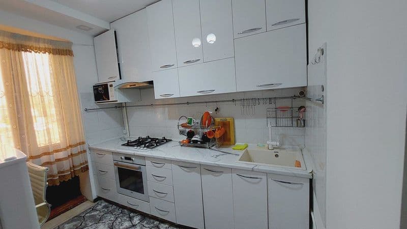 Чиланзар квартал 1.<br />
Своя 1 комнатная 2 этаж, кирпич. д — фото 4