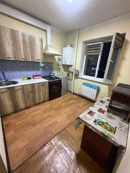 Chilonzor tumanida joylashgan 2-xonali kvartira ijaraga beri — фото 3