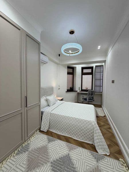 Сдается в Центре города, до сквера 2 минуты по низкой цене!  — фото 5