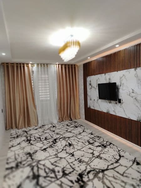 Чиланзор 9 Г А фархадский<br />
1/3/4<br />
380<br />
Только