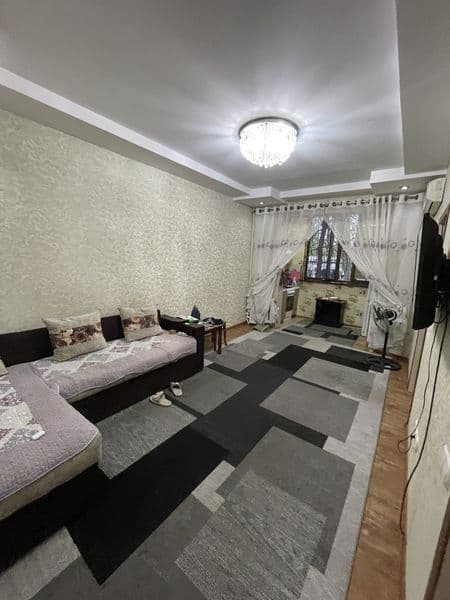 Сдается чистая и комфортная квартира в уютном и спокойном ра