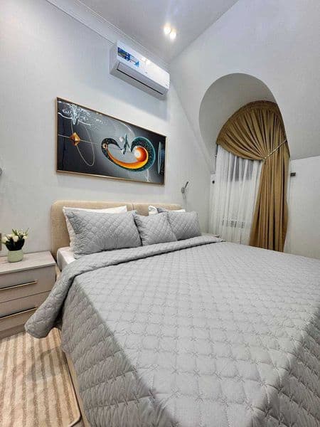 Сдается квартира для молодой семьи<br />
<br />
• Район: Алм