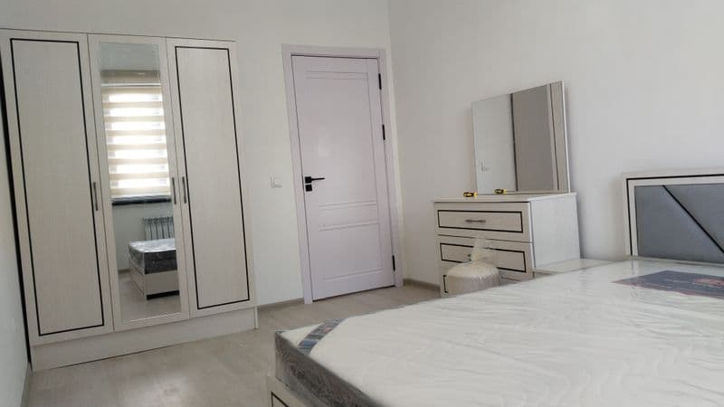 Uyda bor mebel gilam gaz plita xaladilnik. <br />
Lift bor x — фото 4