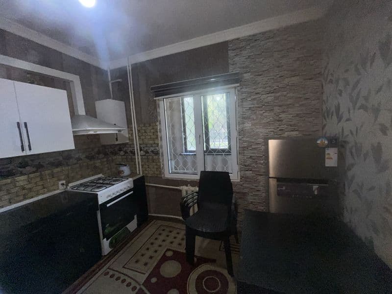 Сдаю од Влад нокомнатную квартиру переделанный на двух первы — фото 5