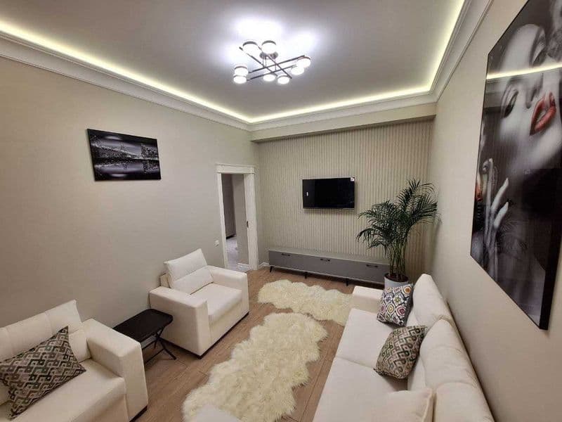 • Район: Мирабад<br />
• Адрес: улица Ислом Каримов<br />
•  — фото 2