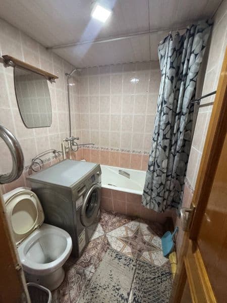 Район - Алмазарский<br />
Ориентир - Корасарой<br />
Комнат  — фото 4