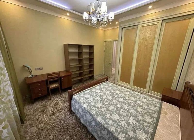 Ойбек в Сдатется уютная квартира в новостройке по ул. С. Бар — фото 3