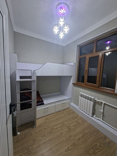 Аринда Яшнабадский район Ависозлар 3 2.комнита <br />
4.этаж — фото 3