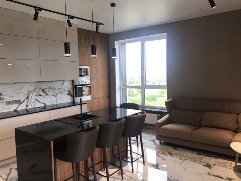 Сдается квартира иностранцам 3/3/7 на Шевченко! Звоните, ест