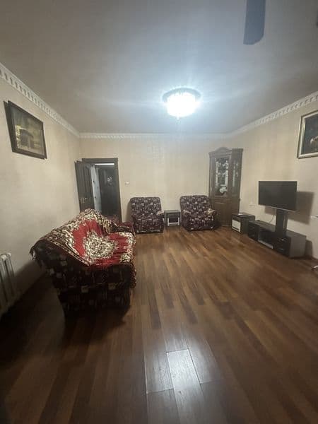 Arenda QORASUV 3<br />
Dunyo oldi <br />
3/4xon<br />
2etaj< — фото 3