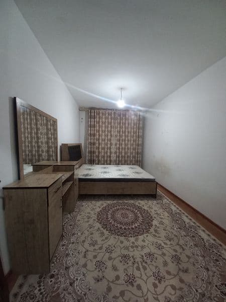 6 etaj lift bor 2 xonali hamma sharoiti bor ishlaydigan qizl