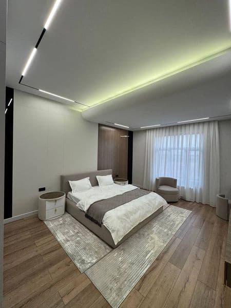 К вашему вниманию рады представить 3х комнатную квартиру на 