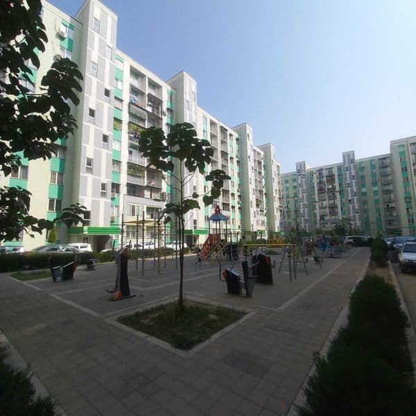 2 ком./5/9 Квартира.<br />
Сдаётся в долгосрочную аренду нов