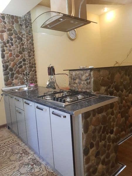 Сдается 2-комнатная  квартира в центре города На Метро Ойбек — фото 5