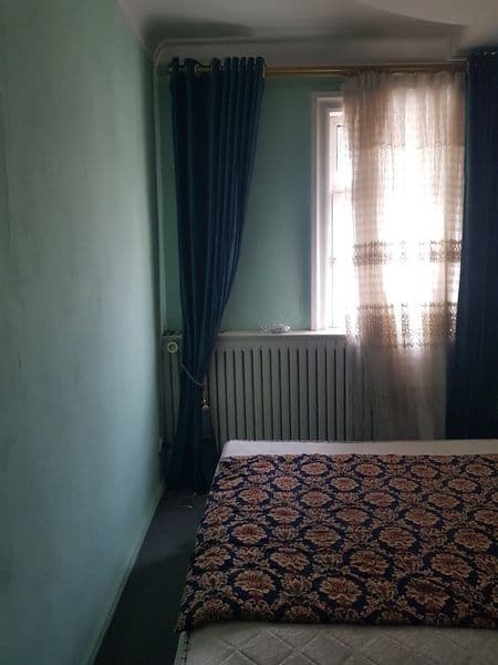 Kvartira bor Drujbada 2kishi kere <br />
Hamma sharoitlar bo