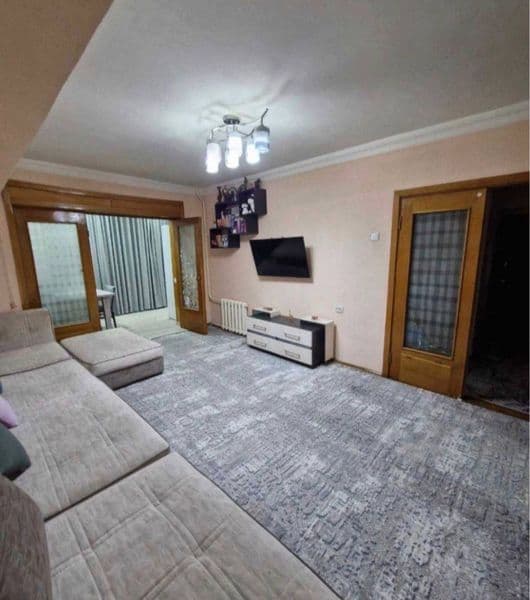 ID <br />
<br />
СТУДЕНТАМ НЕТ!!!<br />
<br />
Сдается упако