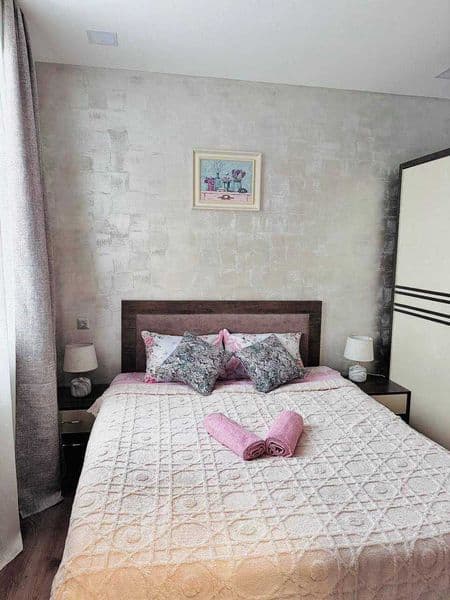 К вашему вниманию рады представить 3х комнатную квартиру на 