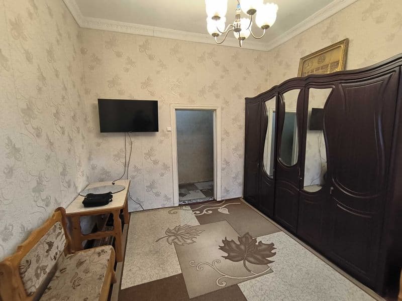 Ijaraga BIY - Buyuk Ipak Yoli, Boz bozor, Svetlana oldida 1 