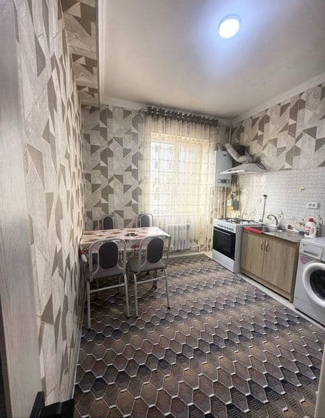 Шайхантахурский район, рядом с метро «Гафур Гулям». 2-комнат — фото 2