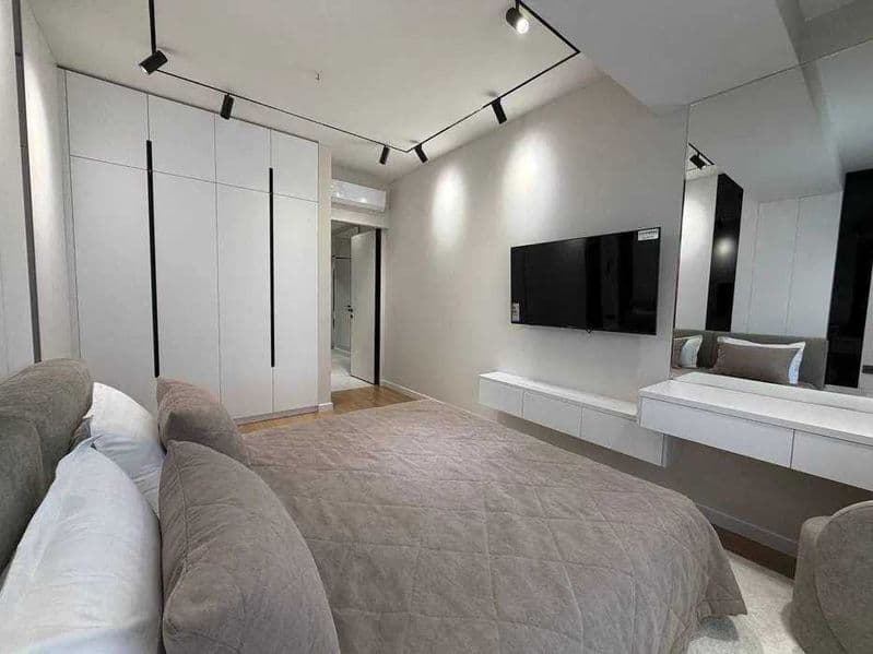 Характеристики:<br />
Новостройка<br />
Этаж: 6 из 25<br />
 — фото 4