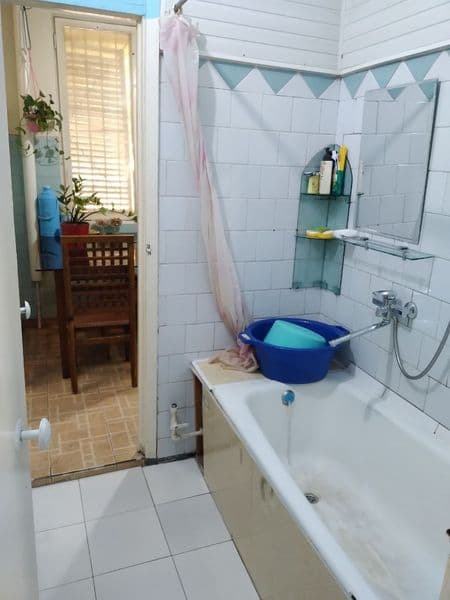 Yosh oila bilan turishga<br />
1 ta xonada 3 ta qiz turadi u — фото 4