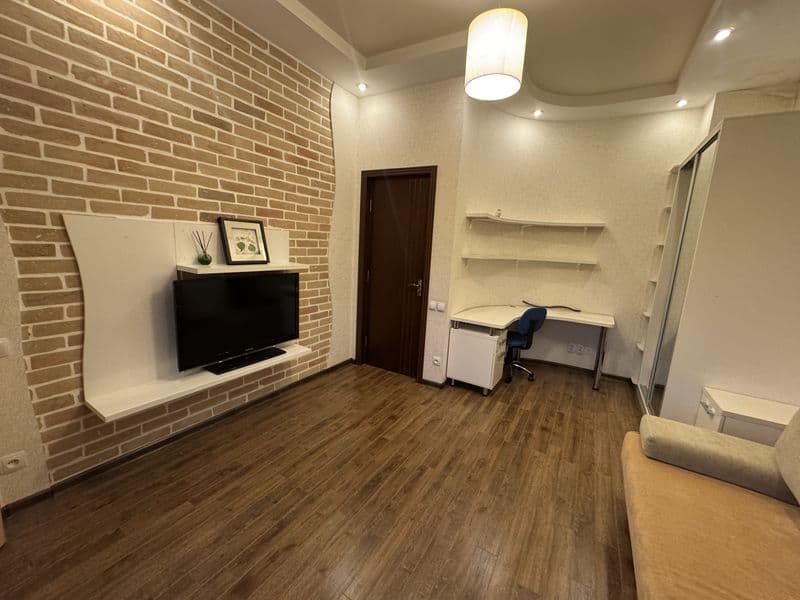 Срочно! Аренда квартиры в центре города, 3 комнатная квартир — фото 3