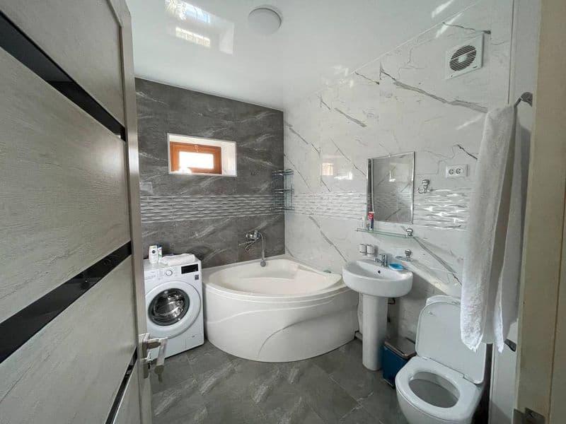 Сдаю свою квартиру, 5 комнат! 77 я серия , 2 этаж! Евроремон — фото 2