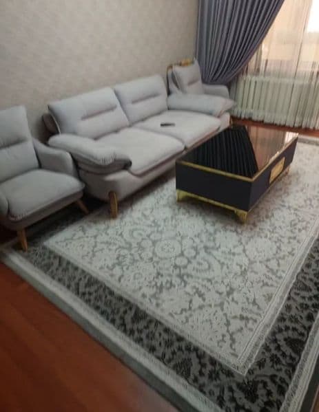 Сдаётся квартира только серьёзным людям <br />
Двух ком квар — фото 3