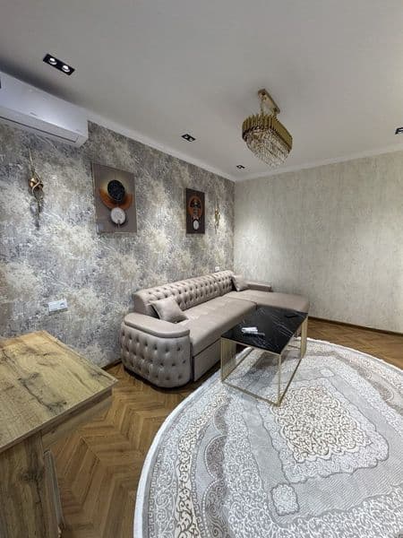 Сдаётся в аренду 1 комнатная квартира передлная в2х на длите