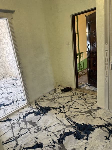 Urganch shaxrida afto darojni yonida 18 maktab yonida 2 xona — фото 2